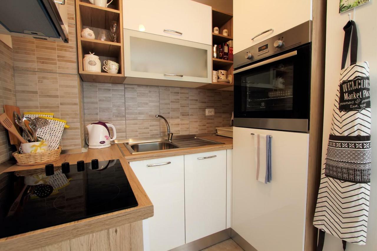 Apartamento Apartman Ana Otočac Exterior foto